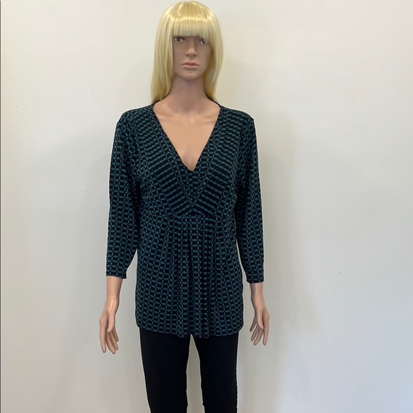 Daisy Fuentes Blue and White Relaxed 3/4 Sleeve Blouse - Picture 1 of 6
